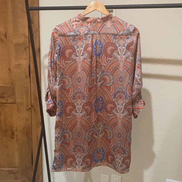 Tunic - Picture 3 of 5